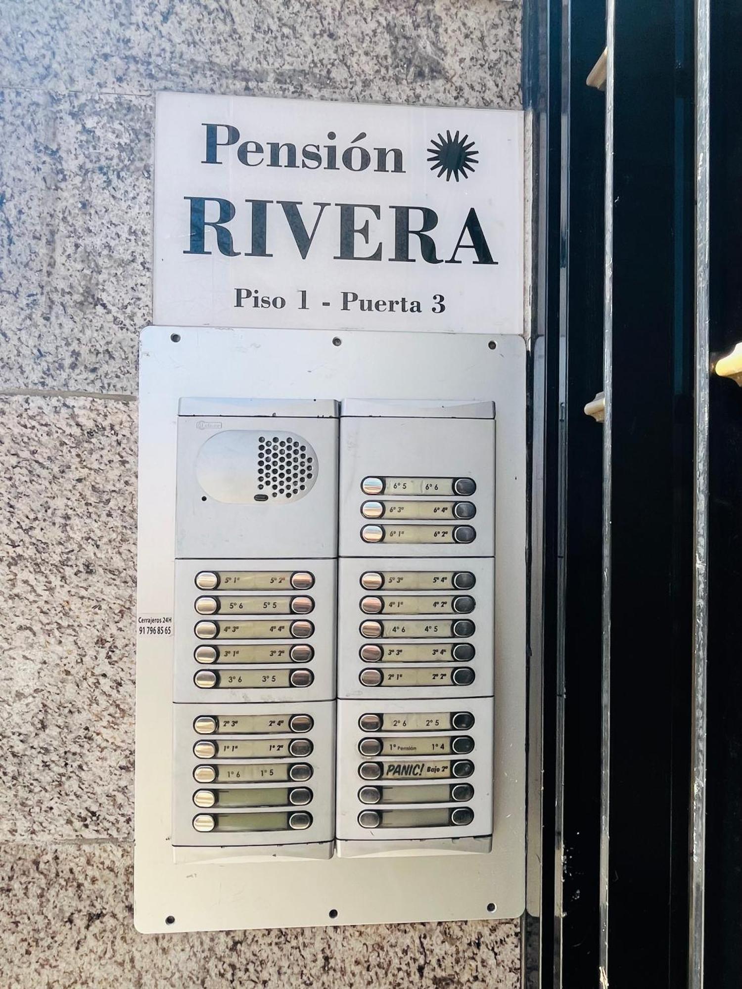 Pension Rivera Madri Exterior foto