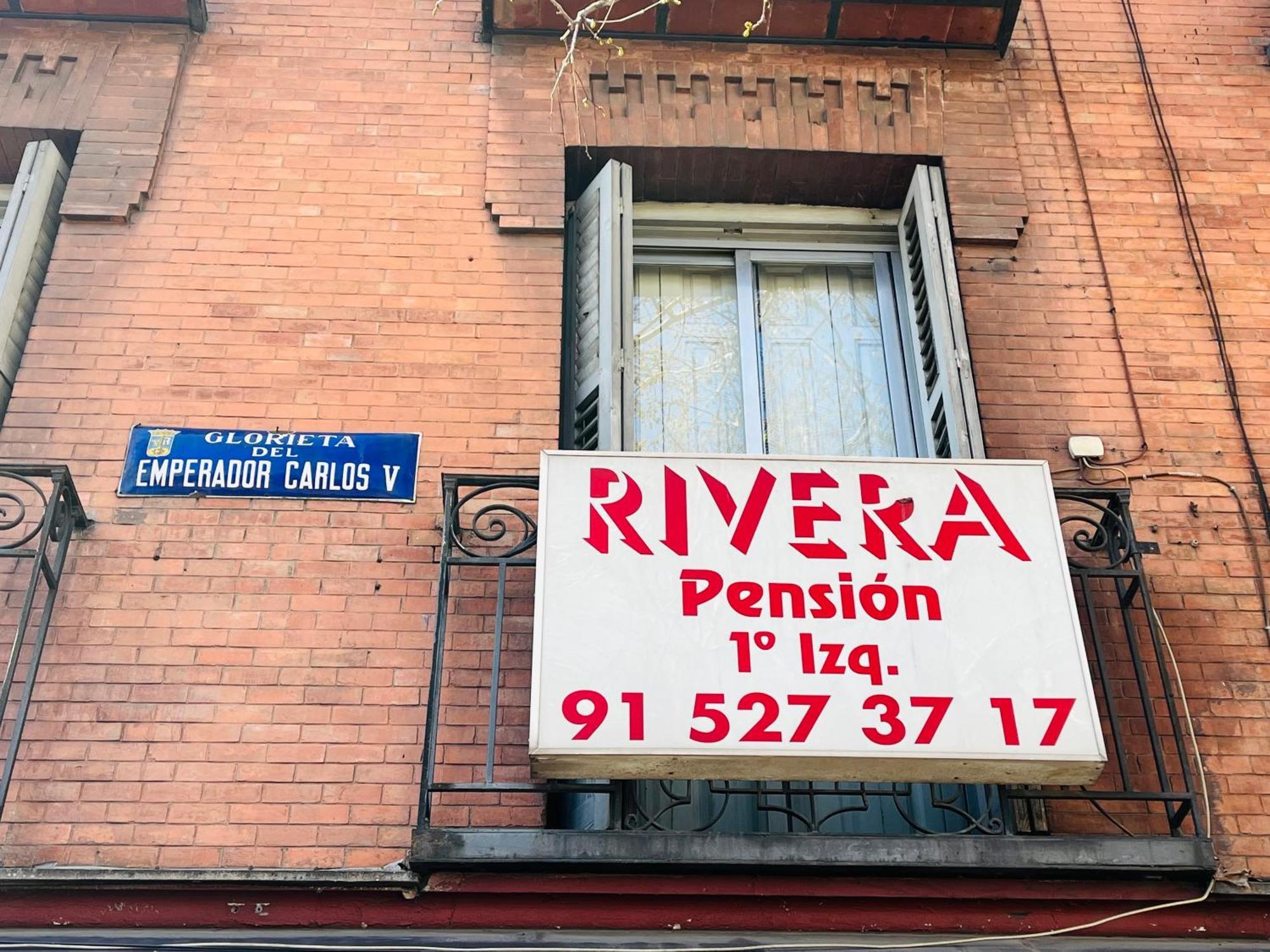Pension Rivera Madri Exterior foto
